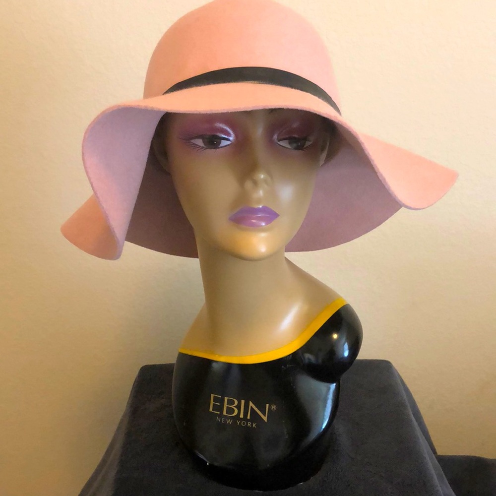 FOREVER 21 Floppy Wool Hat 💕